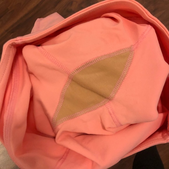 💥24 HR SALE: 5/$50 - Lululemon Capri legging - Picture 5 of 7